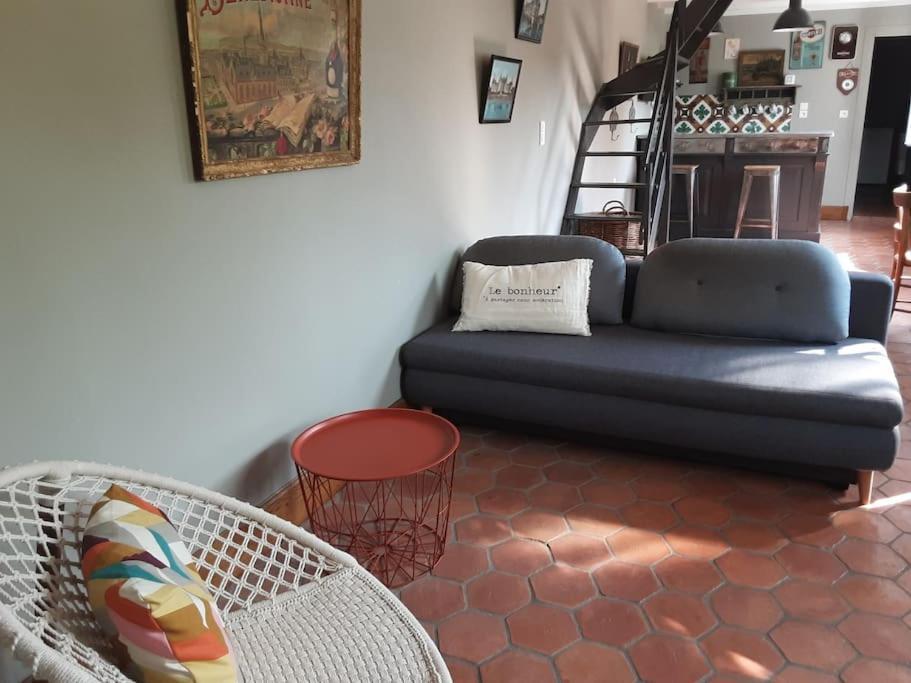 Villa Les Annexes à Verdun-sur-le-Doubs Extérieur photo