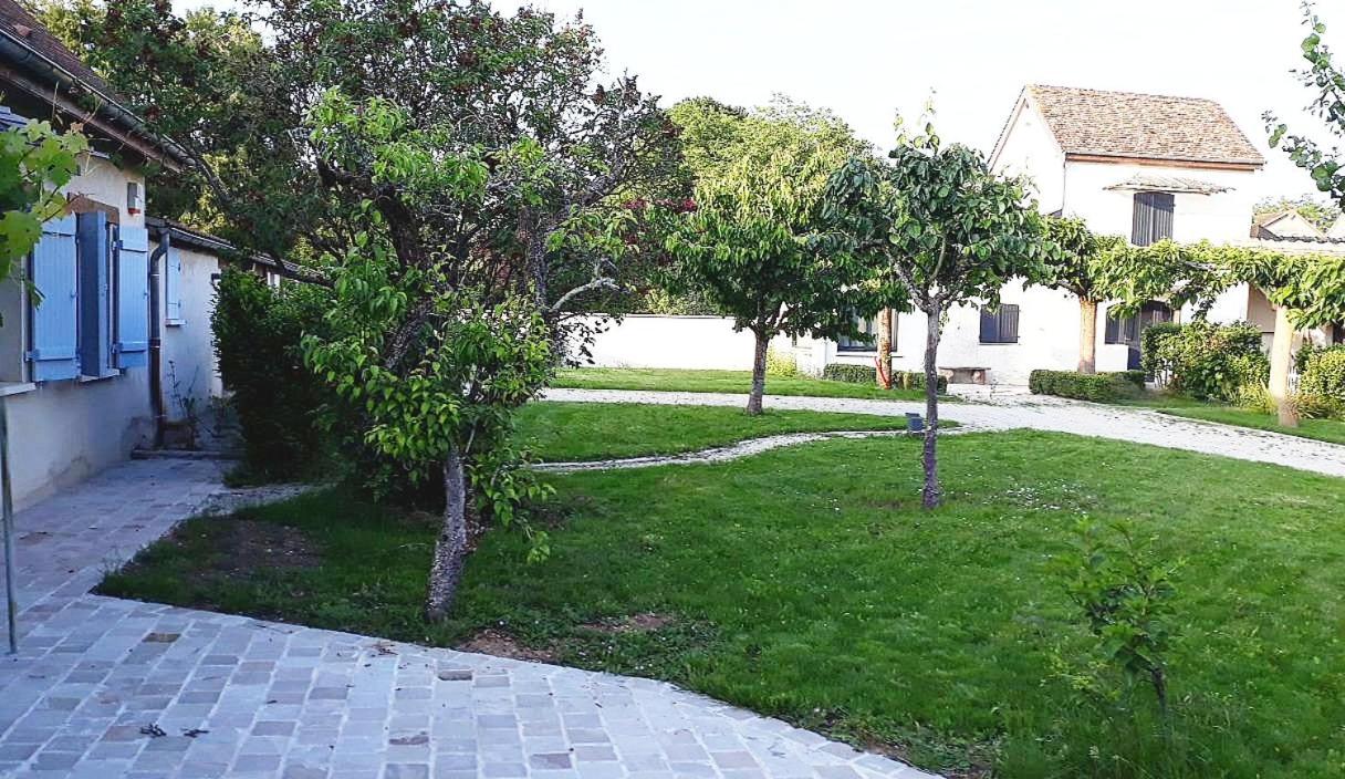 Villa Les Annexes à Verdun-sur-le-Doubs Extérieur photo