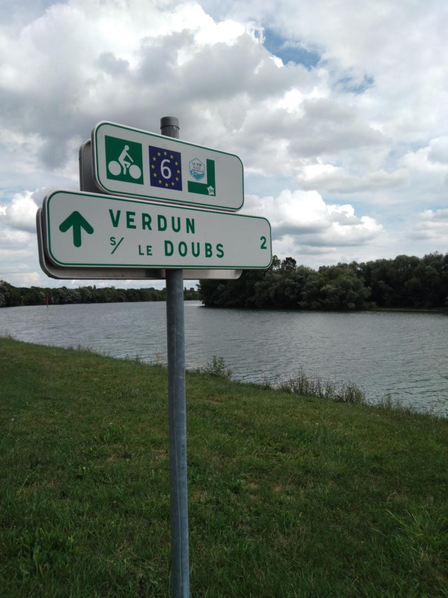 Villa Les Annexes à Verdun-sur-le-Doubs Extérieur photo